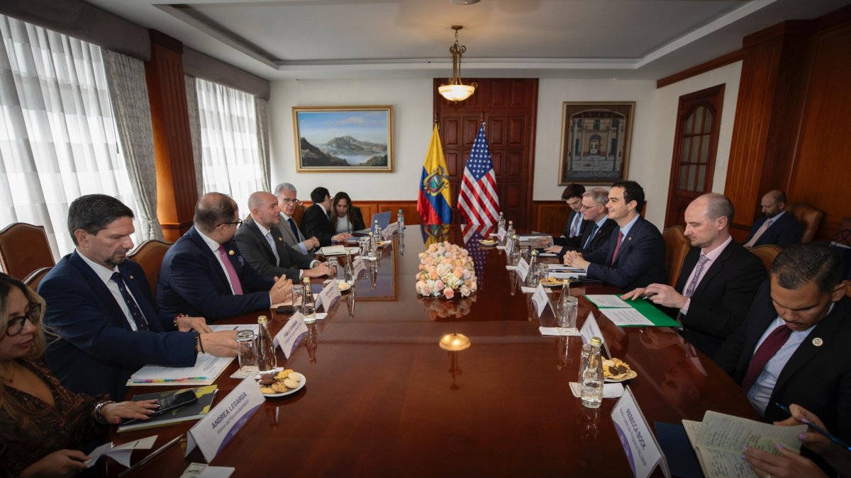 El encuentro busca enfrentar los crecientes desafíos en seguridad regional, especialmente relacionados con el crimen organizado transnacional.