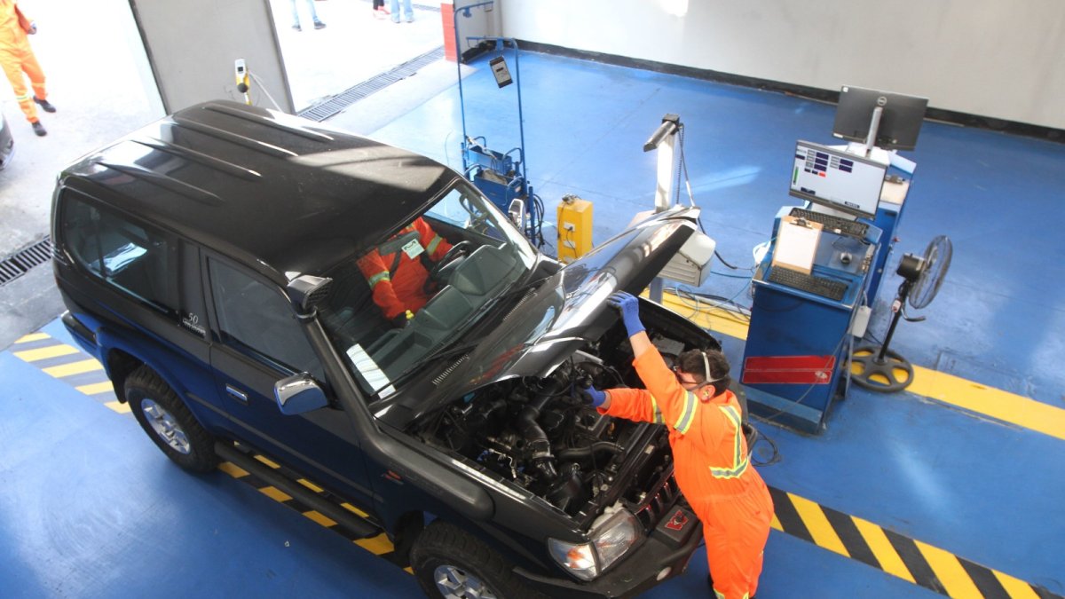 En julio, los vehículos con placa terminada en 6 deben cumplir con la revisión y matriculación.