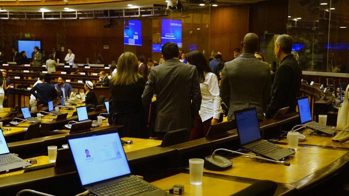 Santiago Díaz no asistió a la Asamblea desde el 8 de julio de 2025.