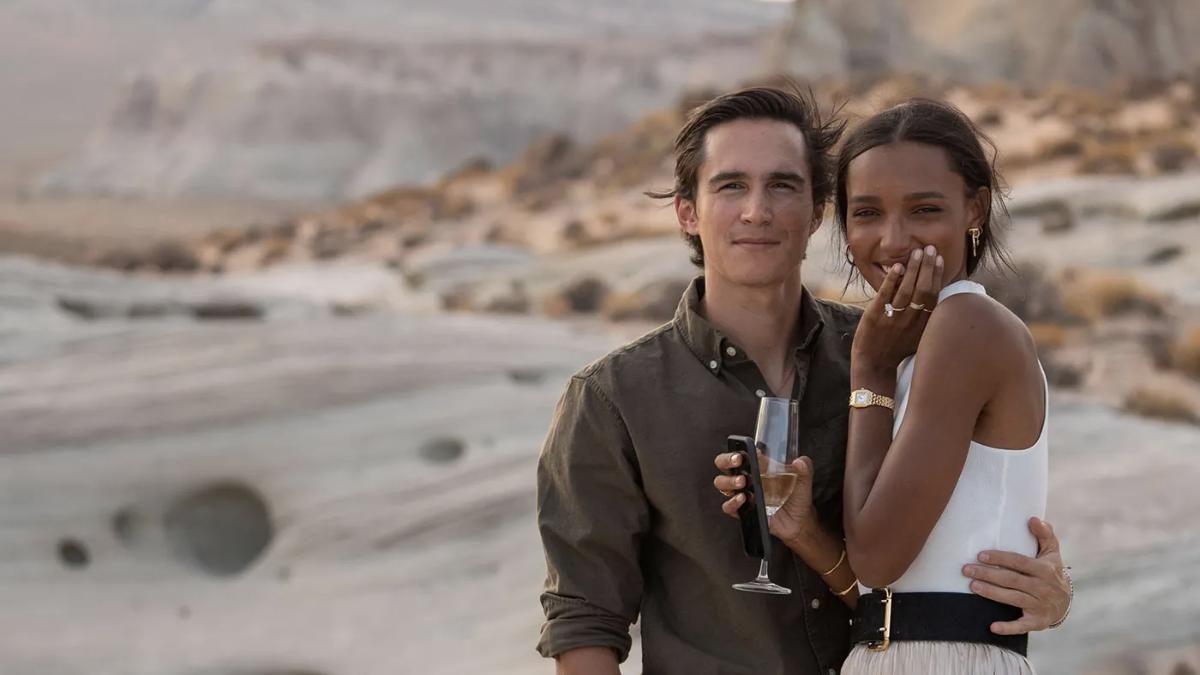 Jasmine Tookes luce radiante junto a Juan David Borrero mientras esperan la llegada de su segundo hijo.