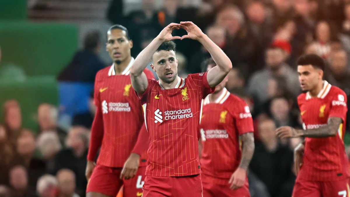 Diogo Jota jugaba como delantero en Liverpool de Inglaterra