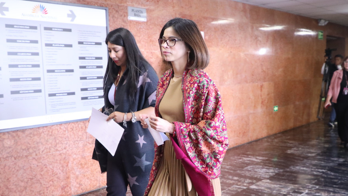 Esther Cuesta llegó a ser presidenta encargada de la Asamblea Nacional.