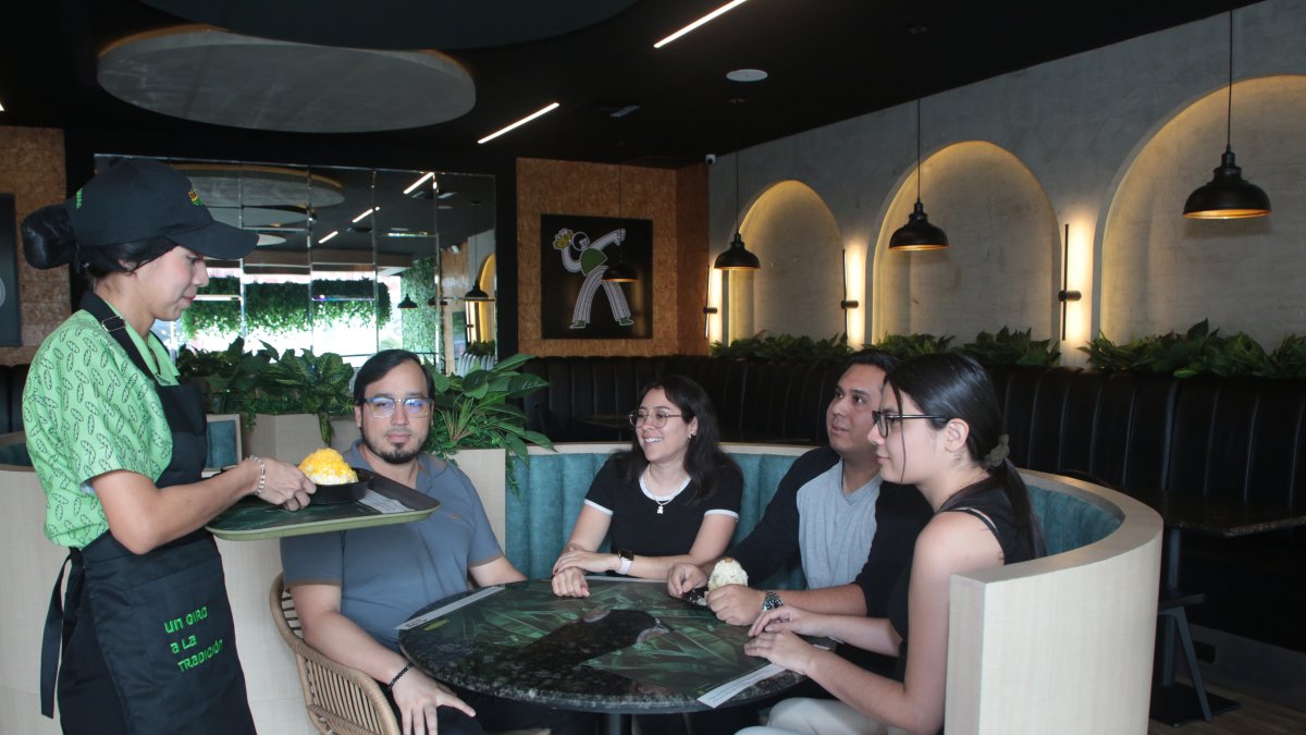 Sambolón ha apostado desde sus inicios por un servicio cercano, amable y eficiente, con personal capacitado que entiende la importancia de brindar una experiencia cálida en cada visita.