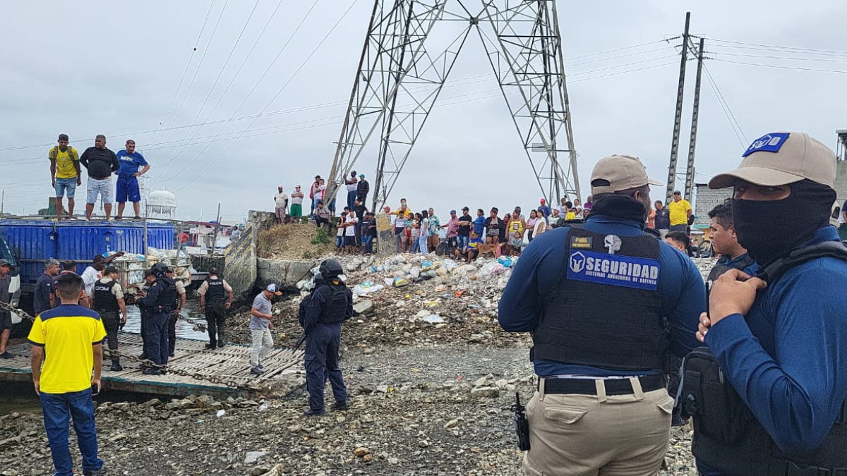 Dos guardias fueron asesinados tras ataque a embarcación