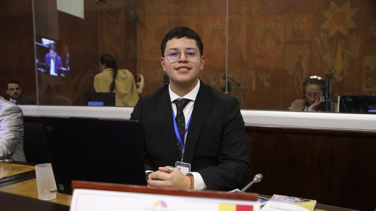 El CAL sancionó a dos legisladores por vulnerar normas de conducta parlamentaria