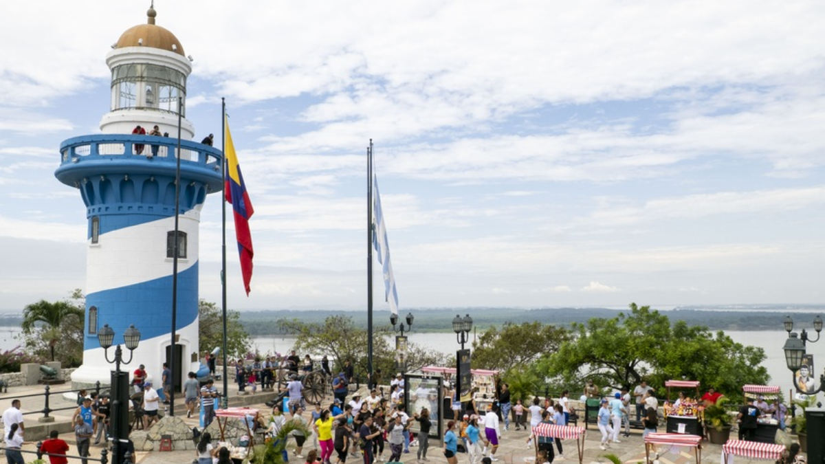 Vista del Cerro Santa Ana, donde Francisco de Orellana consolidó en 1538 uno de los hitos clave de la fundación de Guayaquil.