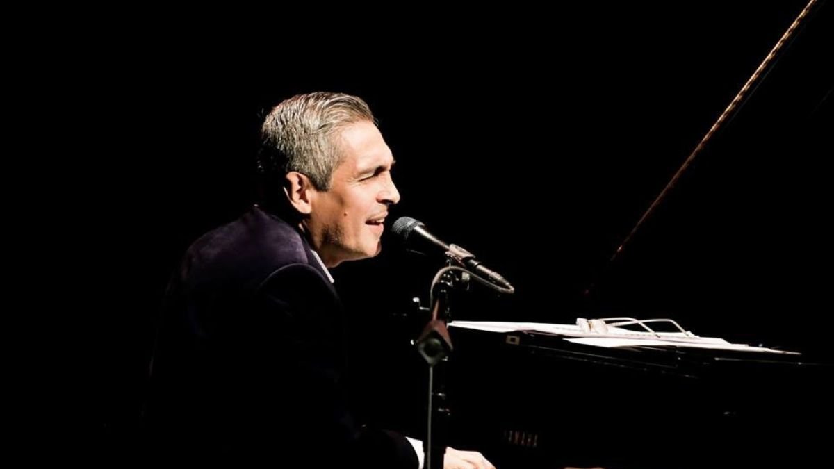 Francisco Echeverría rompe los estigmas del jazz en Ecuador y construye una red de fusión musical sin etiquetas.