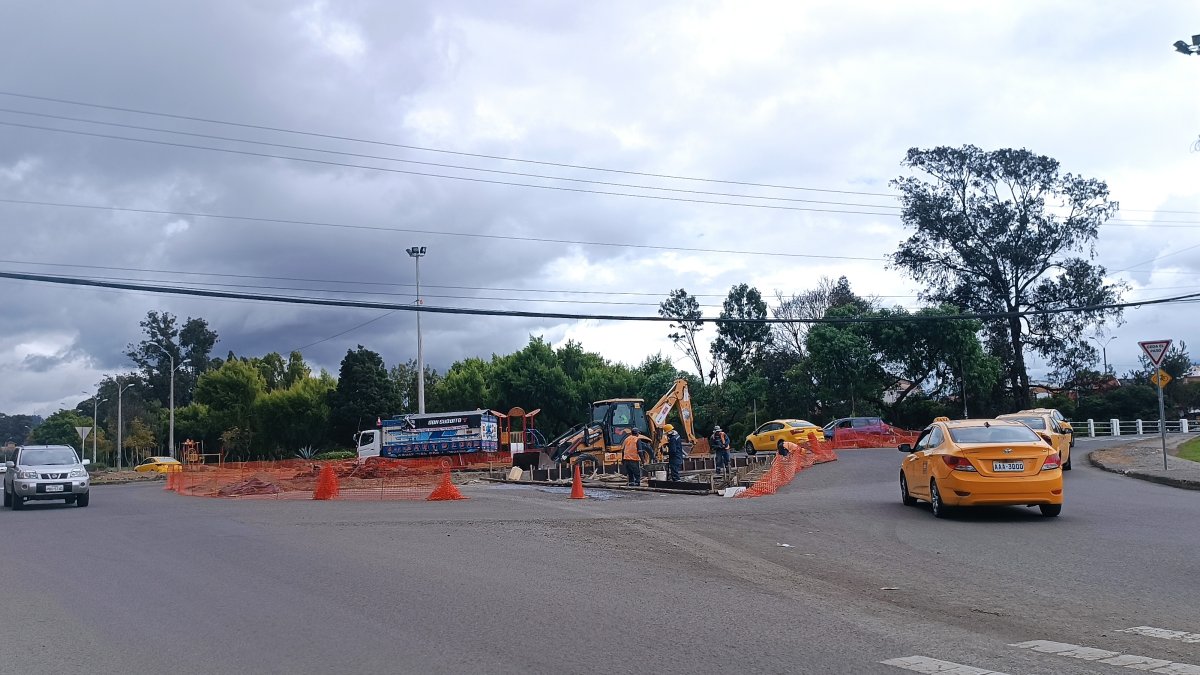 Infraestructura. Se ejecutan obras para el cambio de rutas de ingreso a la ciudad de Cuenca.