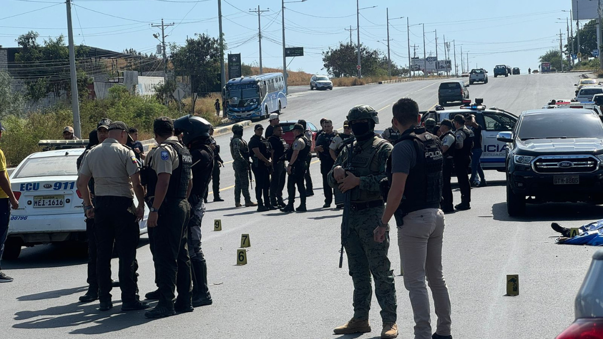 En la escena se recolectaron más de 60 casquillos de fusil.