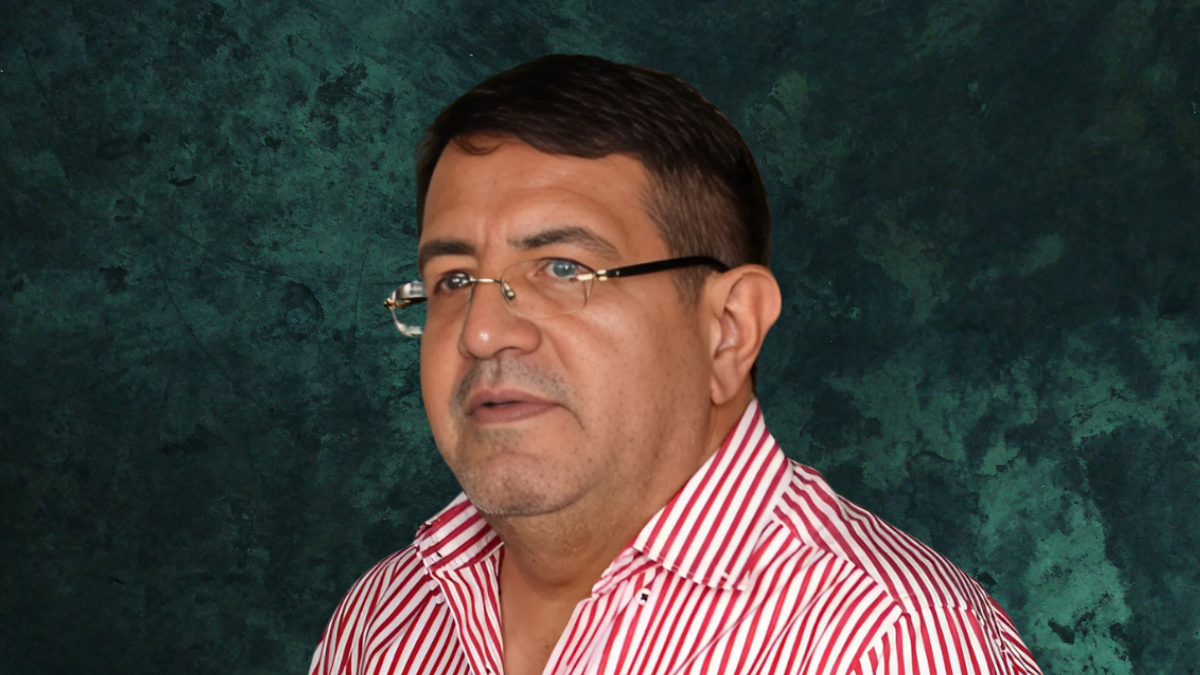 Asambleísta Santiago Díaz.