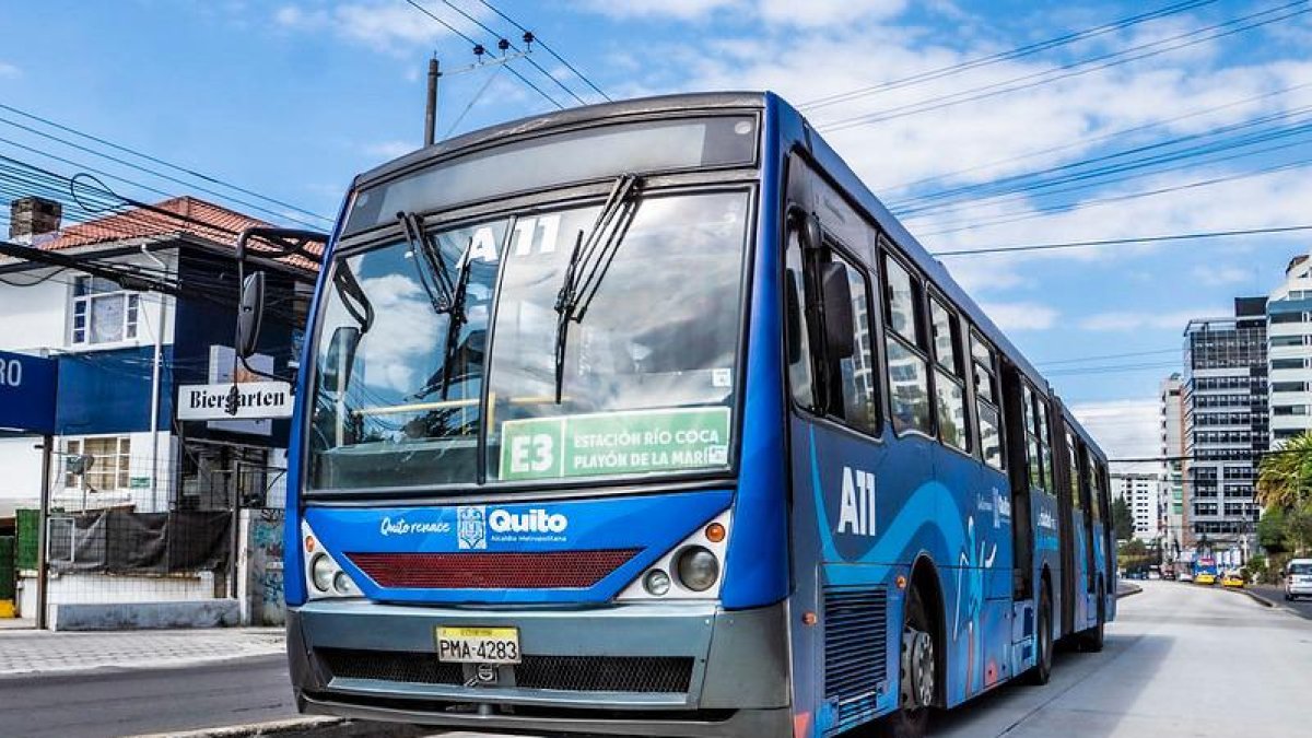 Ecovía modificará temporalmente su servicio en la parada 24 de Mayo en Quito.