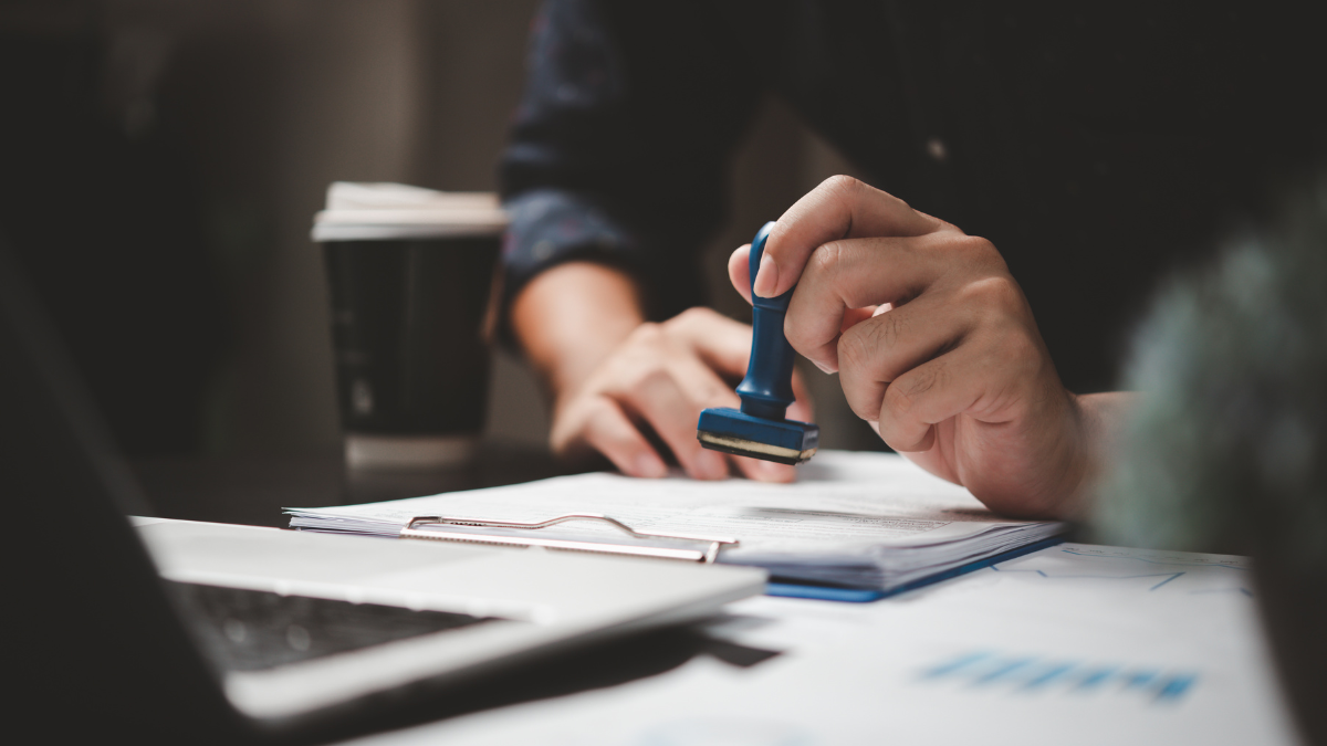 Referencial. La visa americana subirá de precio en octubre.