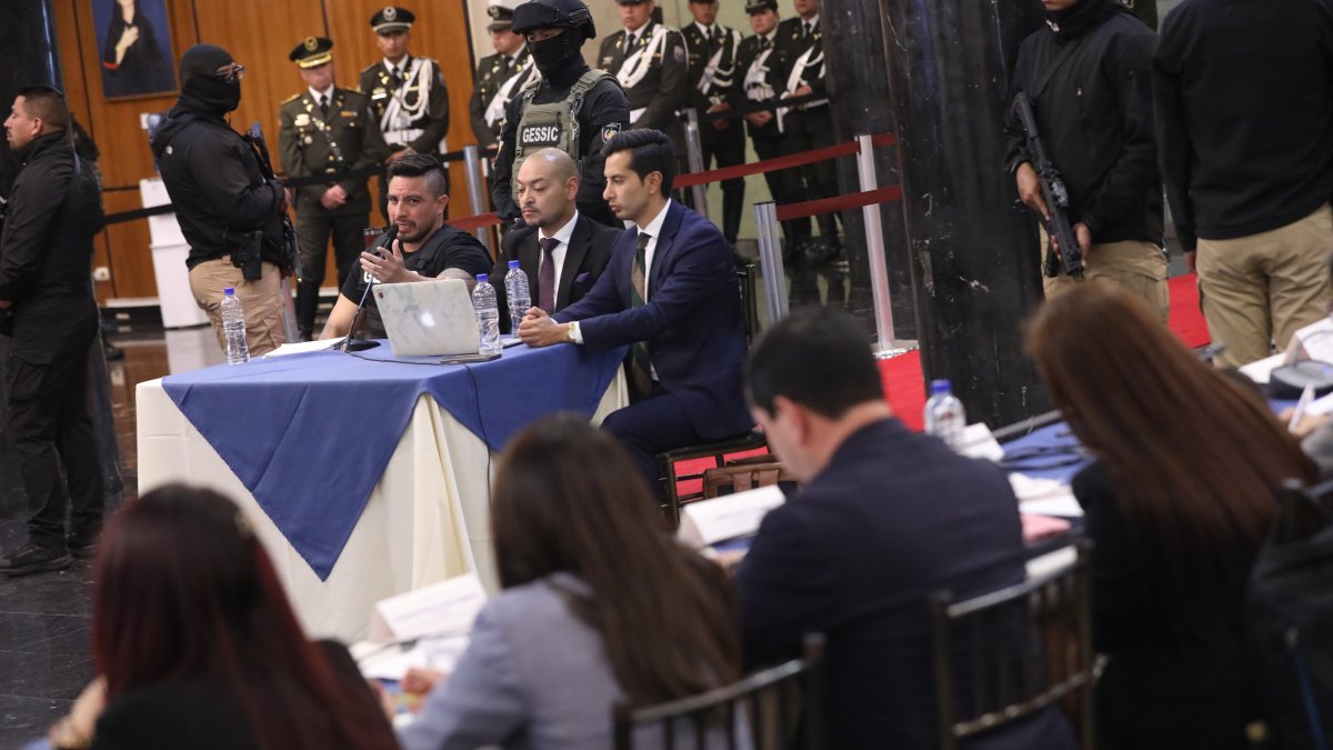 Daniel Salcedo, sentenciado por corrupción, compareció el 18 de julio en la Comisión de Fiscalización presidida por Ferdinan Álvarez.