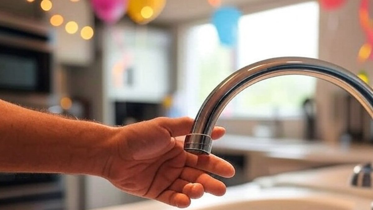 Tras el anunció de Amagua, la ciudadanía hizo pública su indignación frente a un corte de agua más. Aseguran que la suspensión del servicio es cada vez más común en Samborondón y Daule.