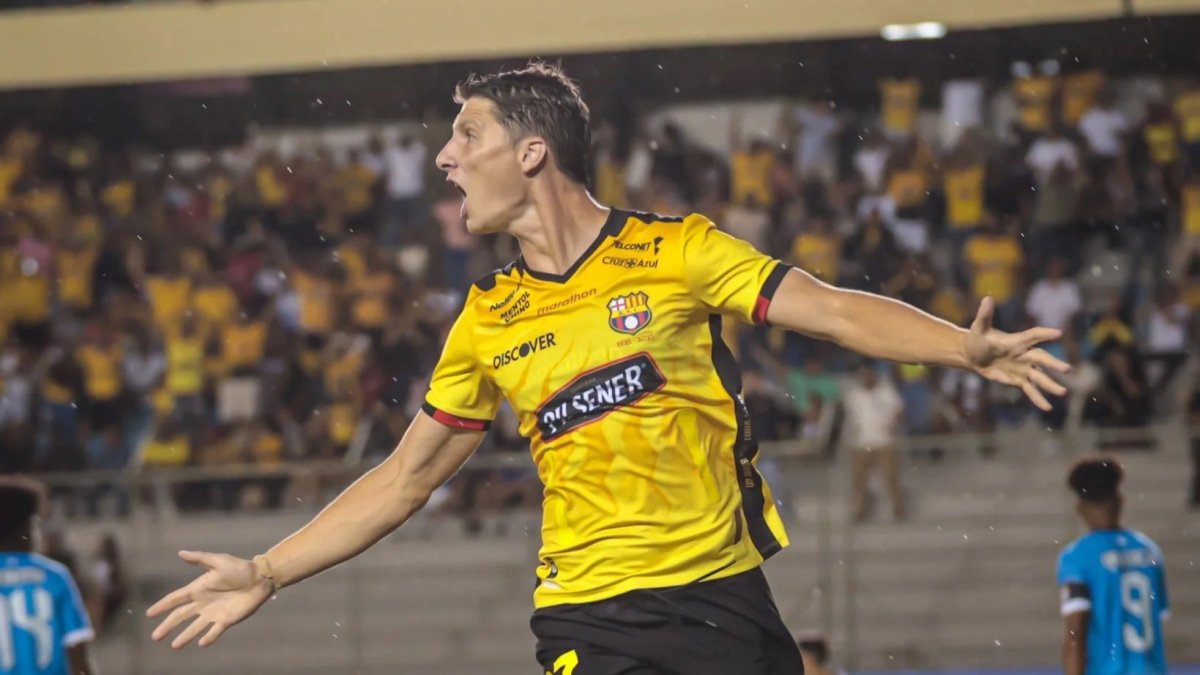 Gastón Campi anotó un gol para Barcelona en el estadio Jocay