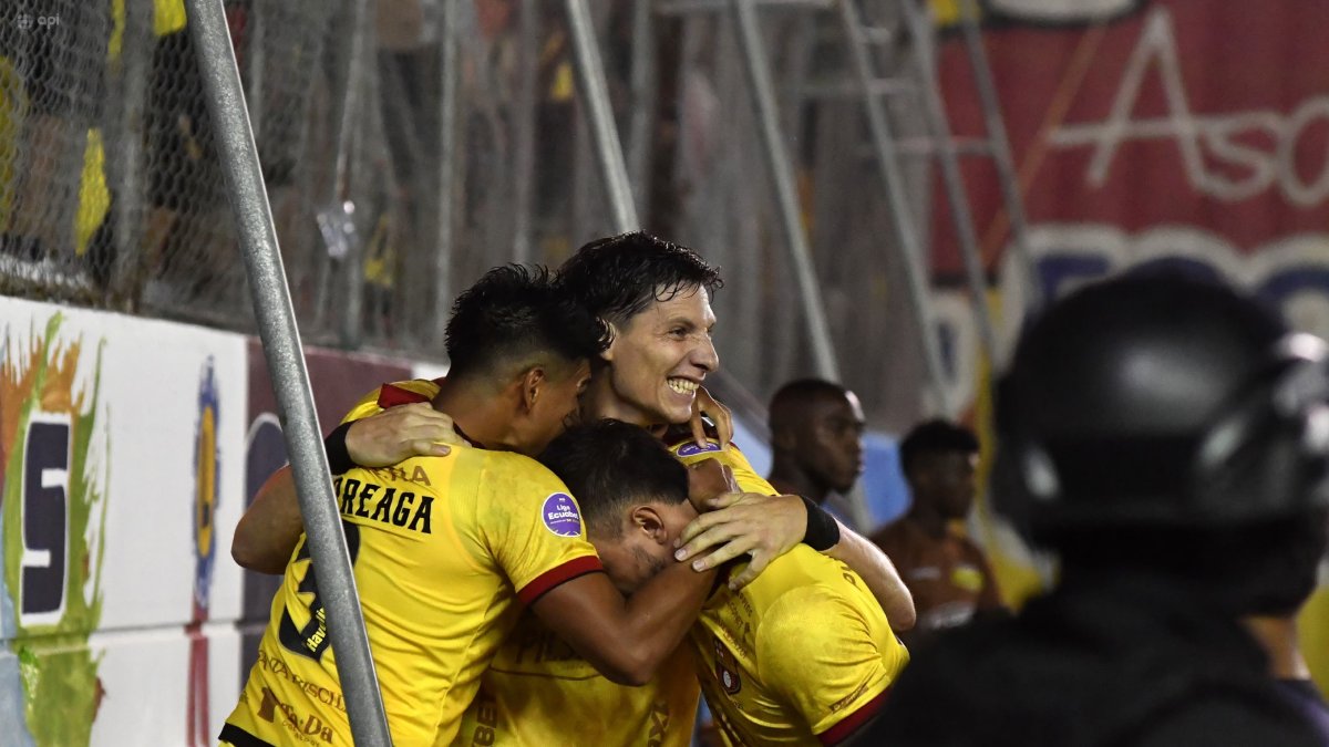 La celebración de Gastón Campi en el Jocay de Manta.