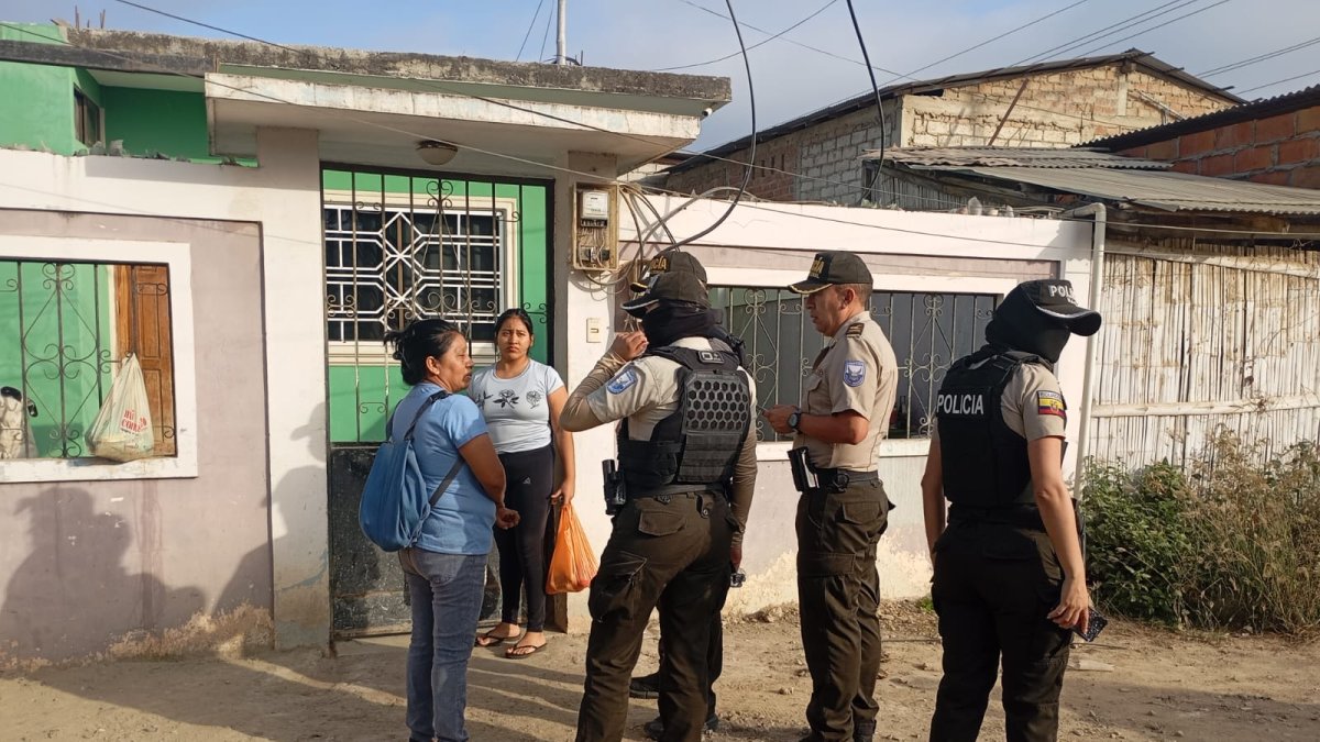 La Fiscalía General inicia una investigación previa de oficio tras el asesinato de nueve personas en un billar ubicado en el barrio Santa Isabel, en el cantón General Villamil Playas.