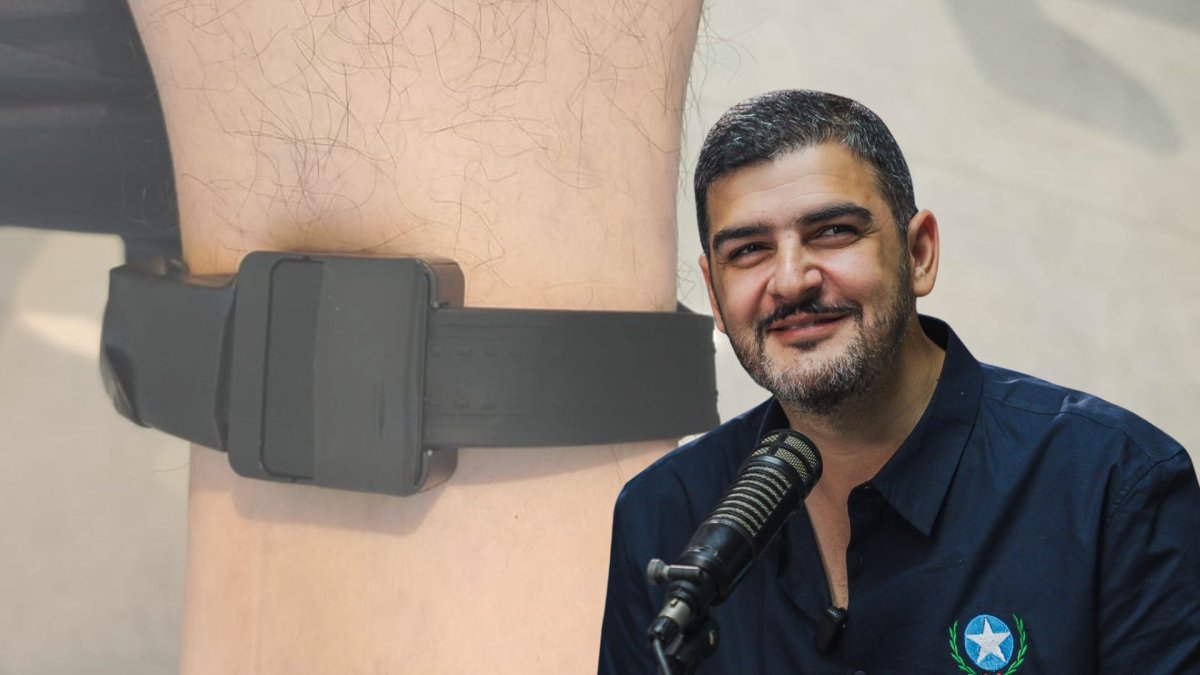 Aquiles Álvarez se refiere a su grillete colocado.