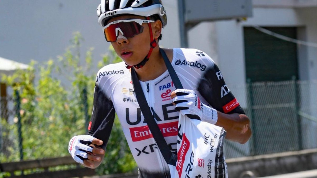 Oportunidad. El juvenil llegó recién este año al UAE y ya fue el tercer mejor latino en el Giro dell’Appennino y segundo en Aosta.
