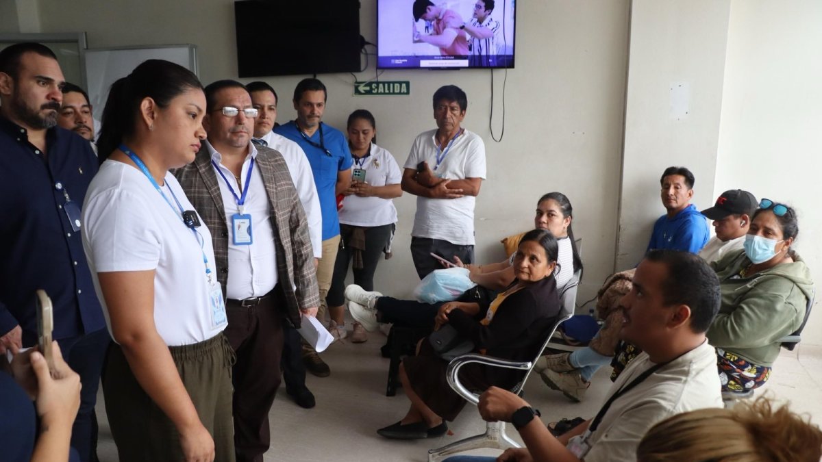 La asambleísta del correísmo Victoria Desintonio pidió intervención de la Contraloría en hospitales del Guayas