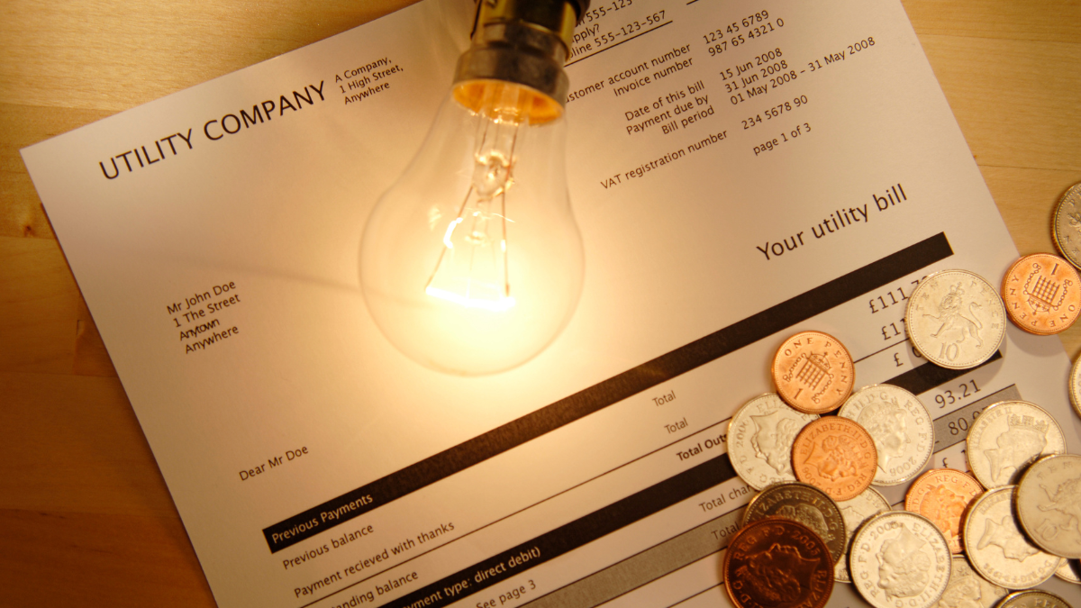 Referencial. Actualizar tus datos en CNEL es clave para recibir tu factura eléctrica por email.