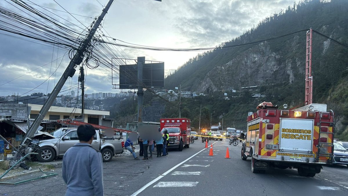 Siniestro de tránsito en la Av. Simón Bolívar, sector de Miravalle.