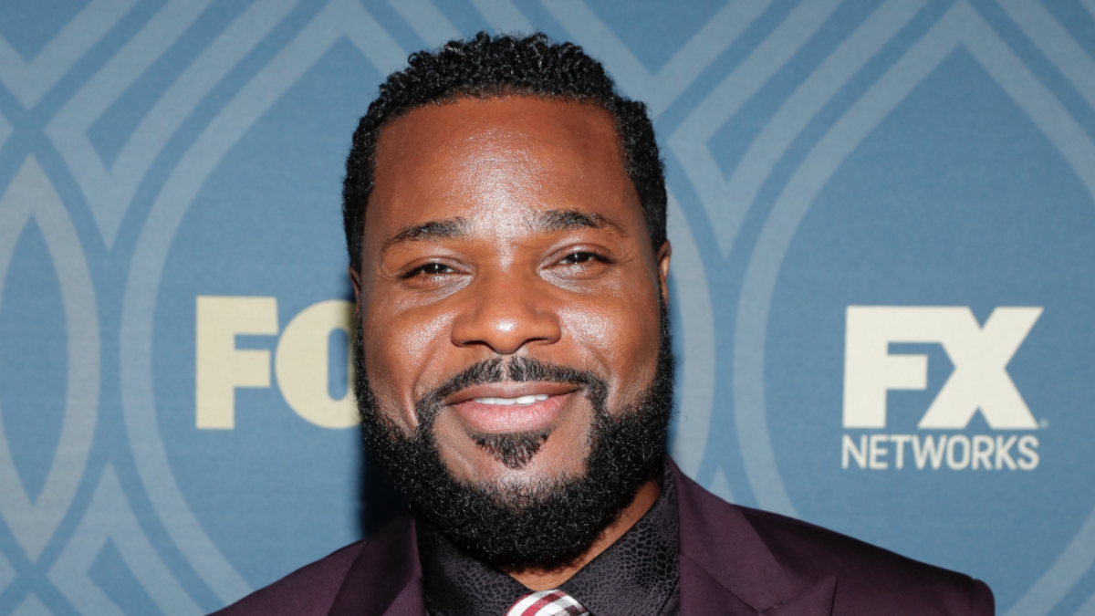 Malcolm-Jamal Warner muerte, The Cosby Show actor fallece dejando un legado cultural afroamericano.