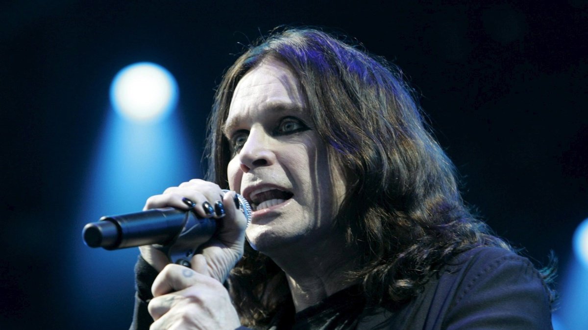 Ozzy Osbourne murió a los 76 años.