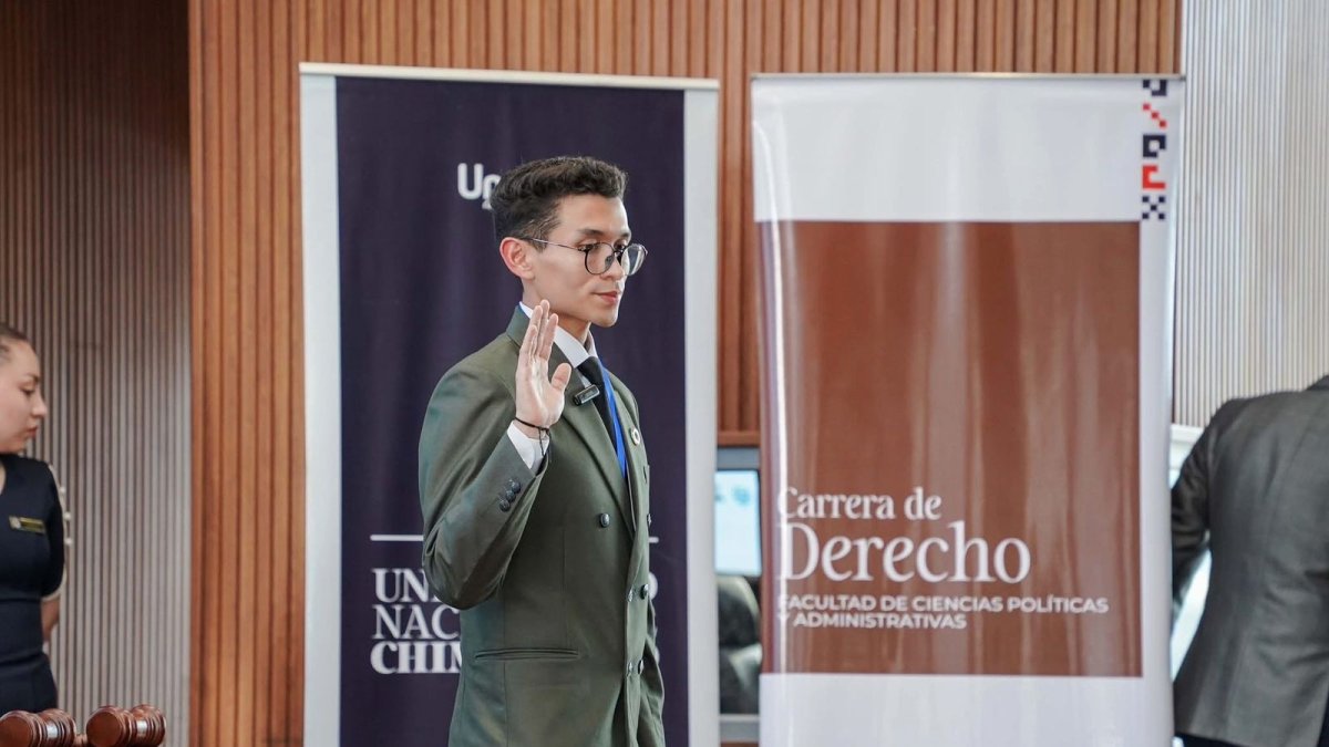 Marcos Alvaracin, de Riobamba.