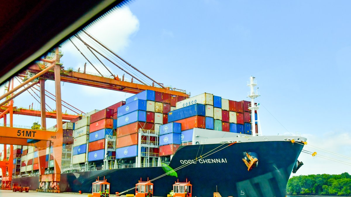 Se llega a Asia en 27 días al usar la nueva ruta vía Chancay, en Perú.