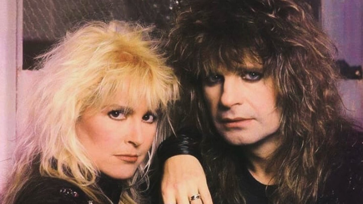 Lita Ford y Ozzy Osbourne grabaron juntos el tema 'Close my eyes foreverer', que apareció en el álbum 'Lita' de la artista, en 1988.