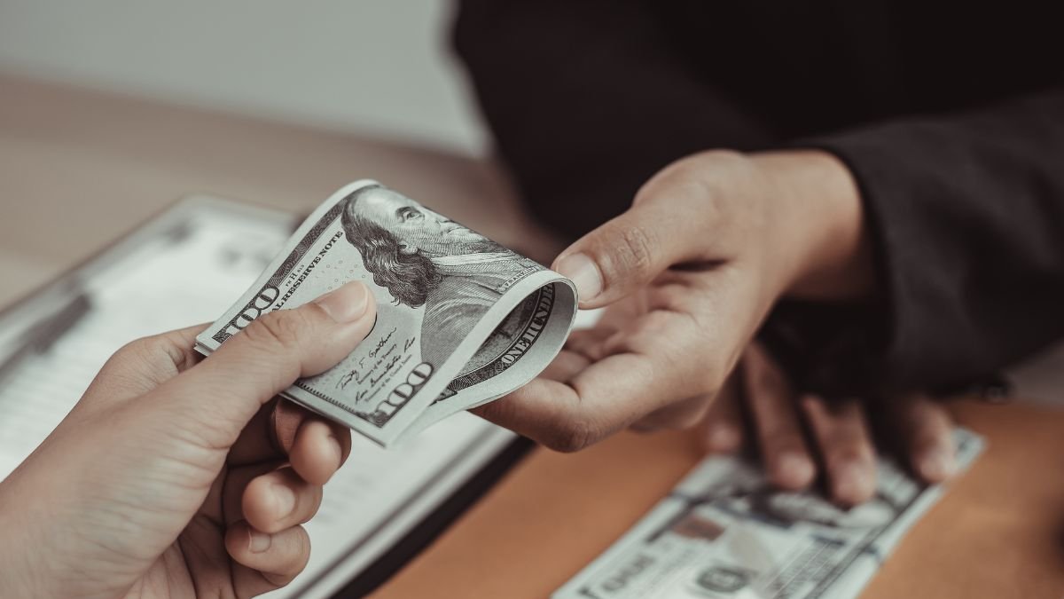 En redes sociales varios ciudadanos comentaron de la supuesta eliminación del décimo cuarto sueldo por parte del gobierno de Daniel Noboa.