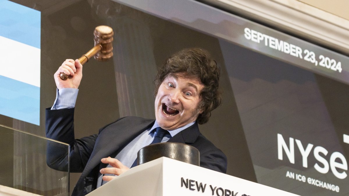 El presidente Javier Milei reaccionó a los cuestionamientos a su decisión de anular el examen de ingreso de residencias médicas.