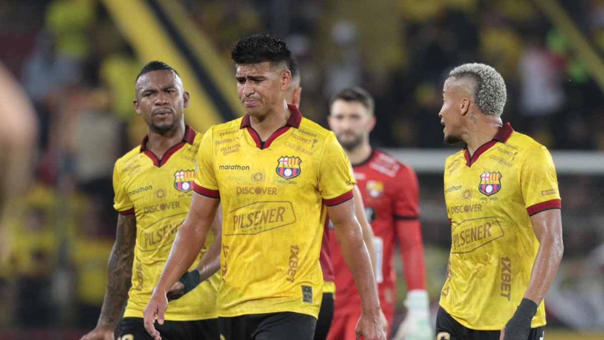 Barcelona cayó 1-0 ante Liga de Quito en el estadio Monumental.