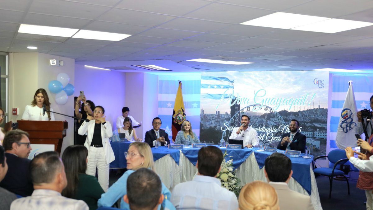 El Pleno del CPCCS recientemente sesionó en Guayaquil por las fiestas de fundación.