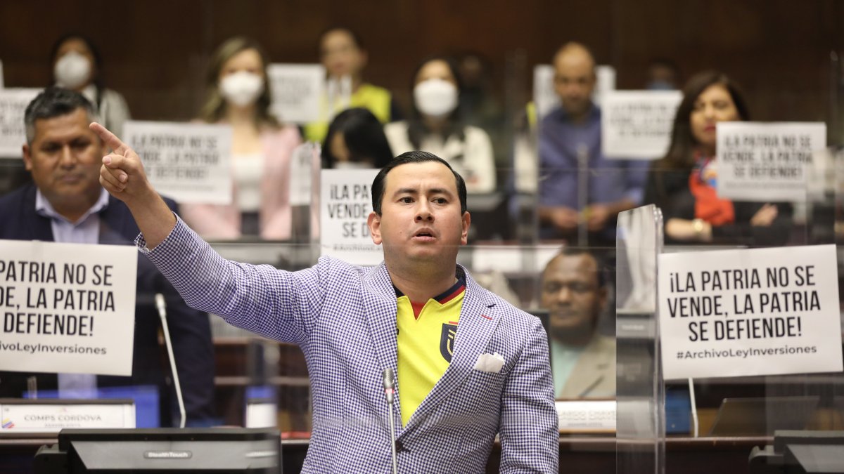 Ferdinan Álvarez, en marzo de 2022, cuando era correísta y de los más rabiosos.