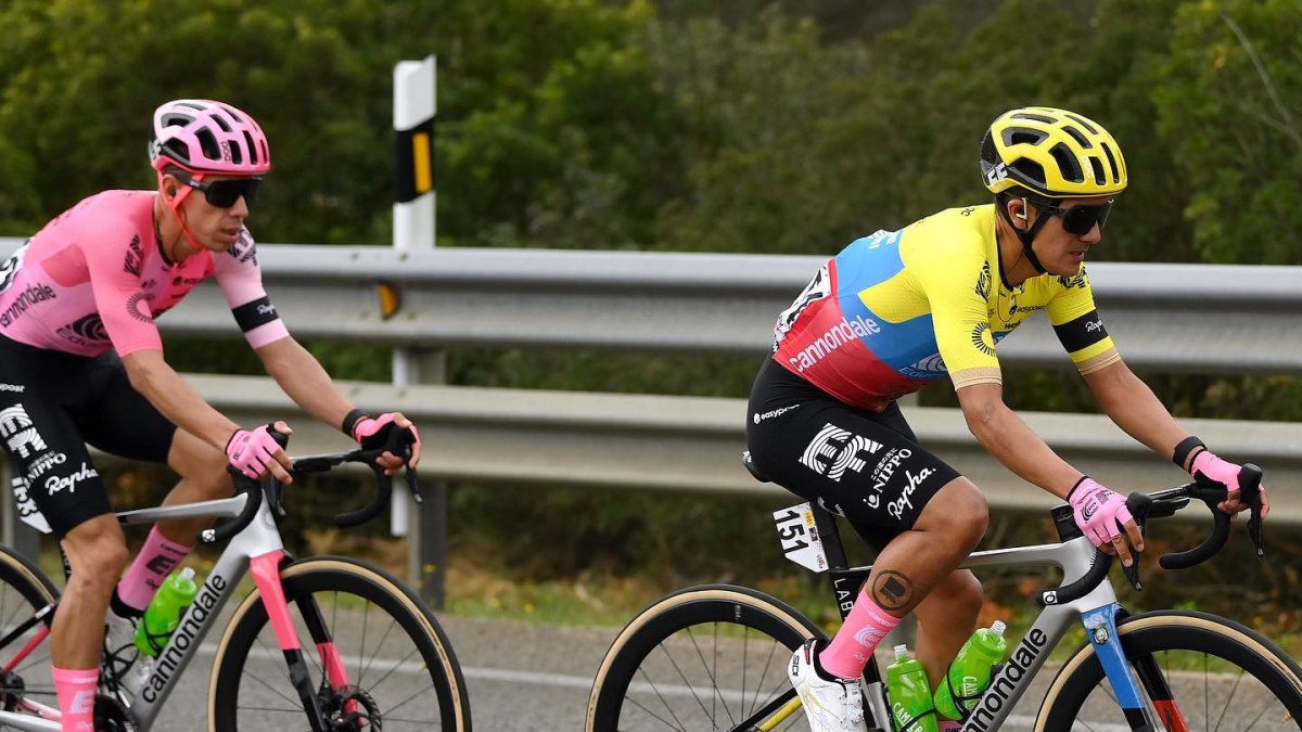 Rigoberto Urán y Richard Carapaz rodarán en Quito en el Giro de Rigo.