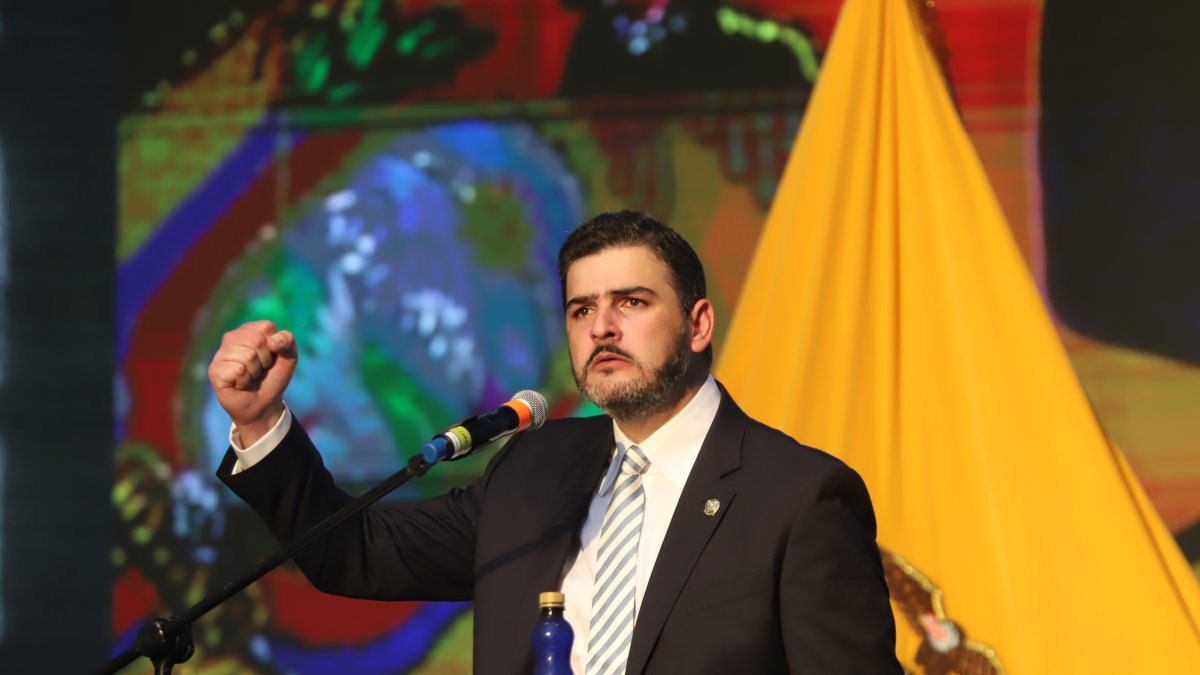 El alcalde Aquiles Álvarez se refirió al tema a través de su cuenta oficial de X, la noche de este 27 de julio.