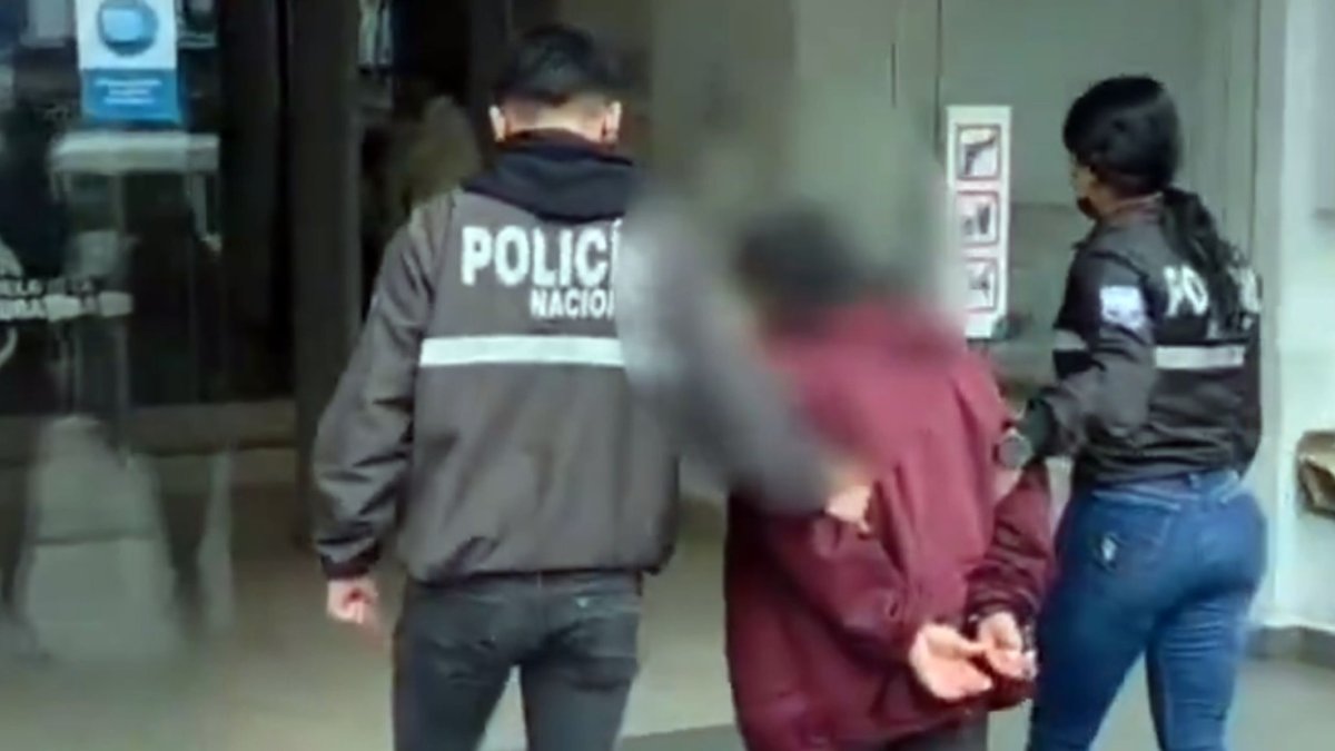 Sujeto acusado de violación fue capturado tras años de fuga en Quito.