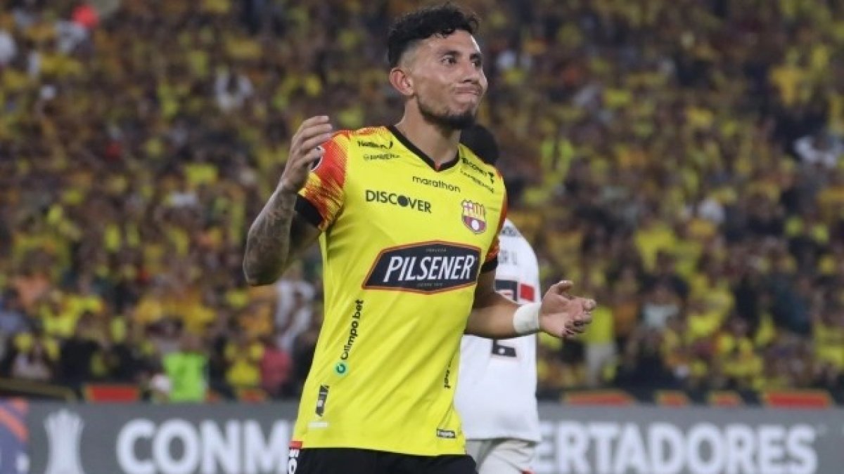 Joao Rojas no ha tenido regularidad en Barcelona debido a lesiones.