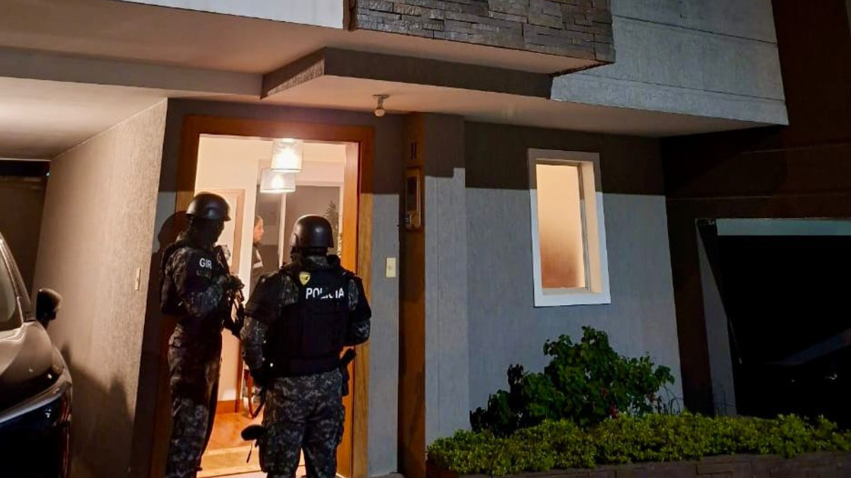 El lunes 28 de julio del 2025 se allanó el domicilio de Fabián Calero, dentro del Caso Apagón.