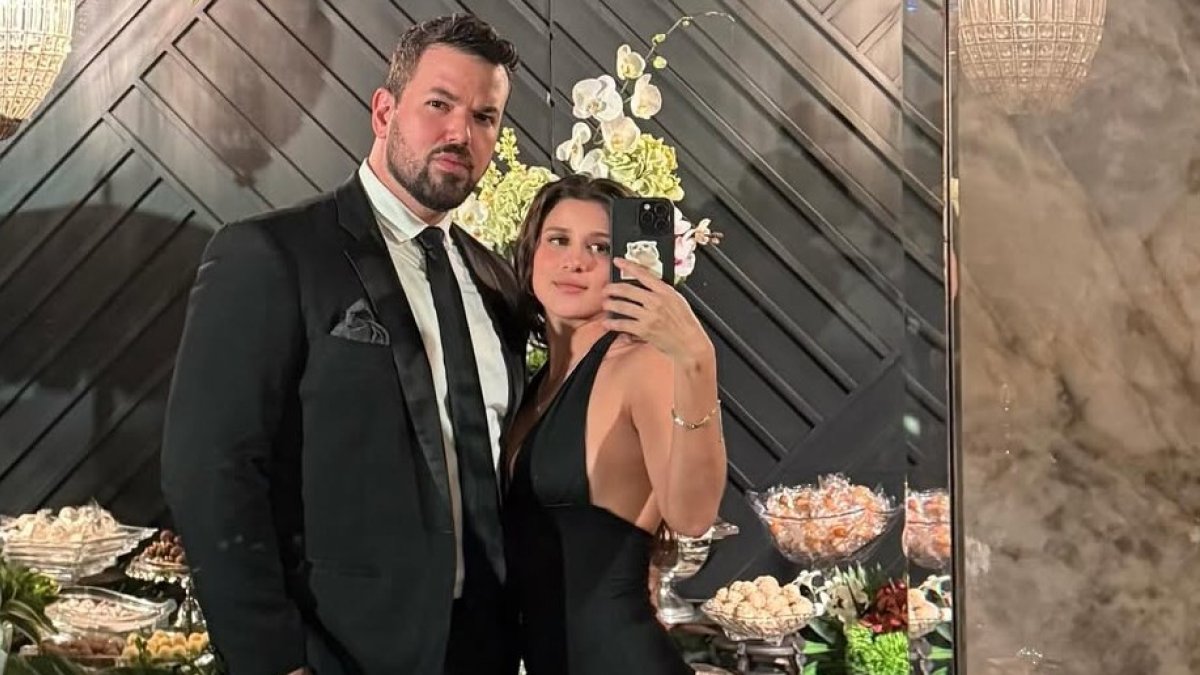 Elba González con su novio, Max.