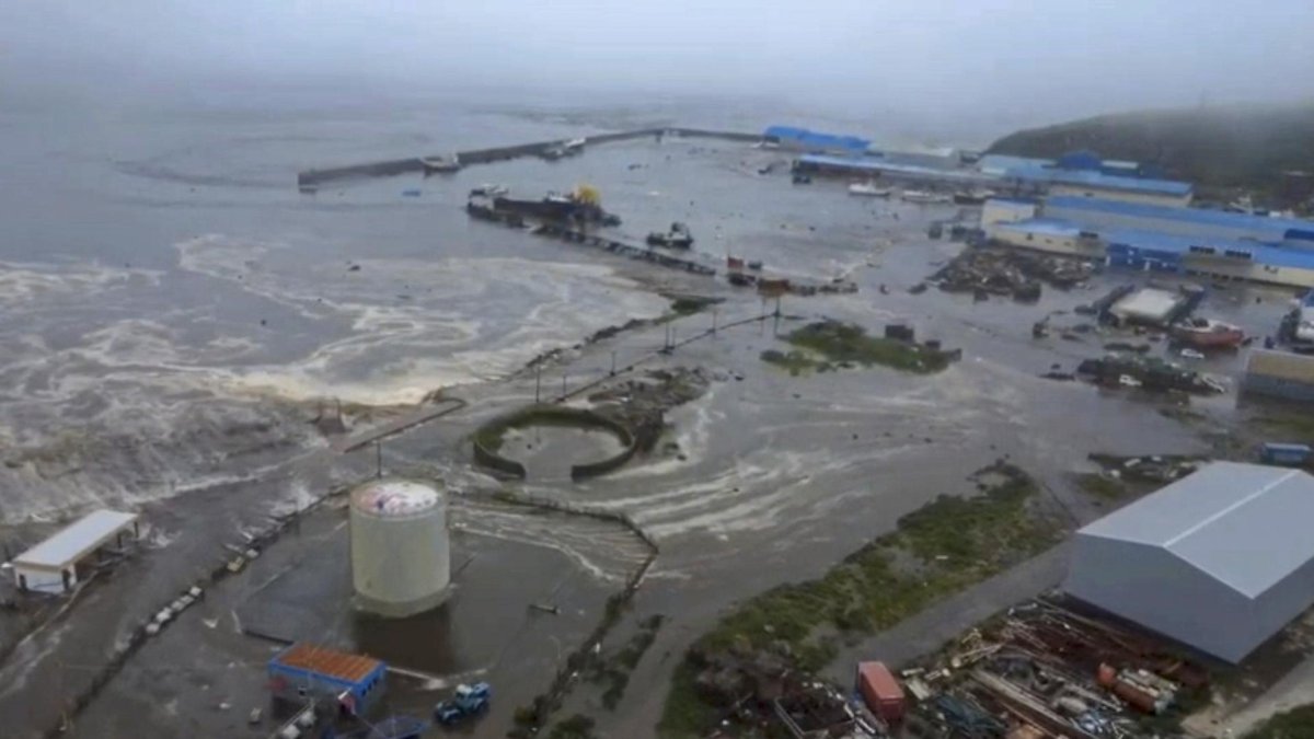 Rusia sufre varia réplicas tras terremoto de gran magnitud