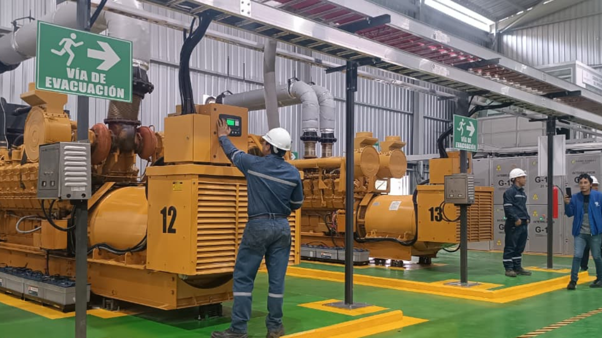 Instalaciones de la nueva central termoeléctrica El Descanso, en Cañar.