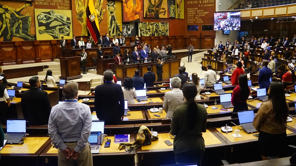 La Asamblea Nacional debe analizar la Ley Orgánica para el Control de Flujos Irregulares de Capitales.