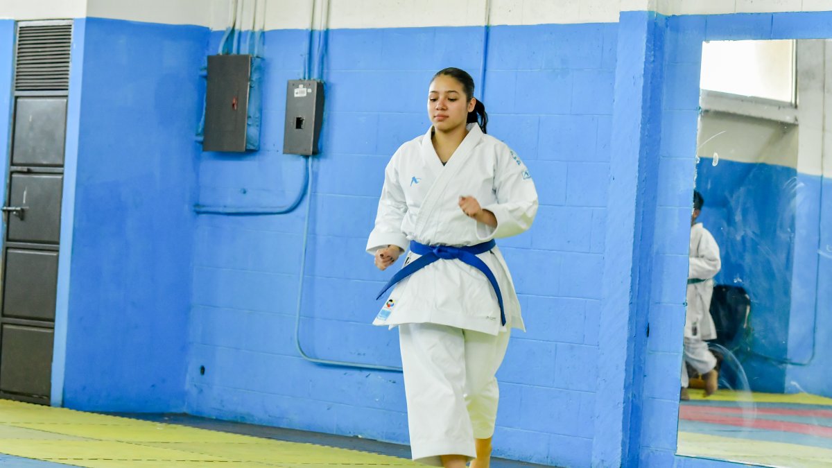 Renata Redrován debutó en el Sudamericano de Karate 2025 con una medalla de bronce.