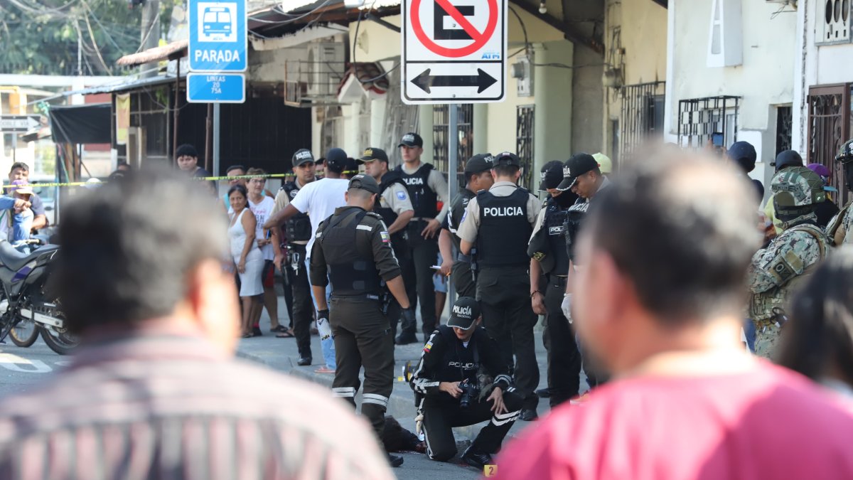 La víctima fue asesinada cerca del cementerio Ángel María Canals, en el suroeste de Guayaquil.