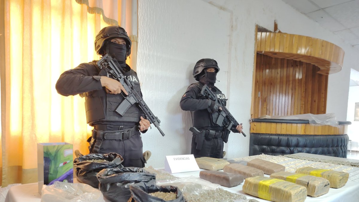 Las evidencias fueron mostradas durante la rueda de prensa que se realizo en el comando de Policía.