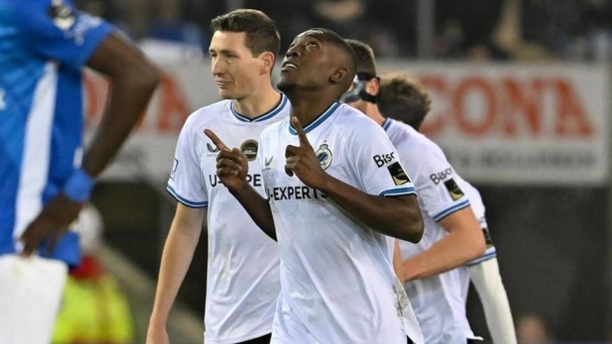 Joel Ordóñez, defensa ecuatoriano que milita en el Club Brujas.