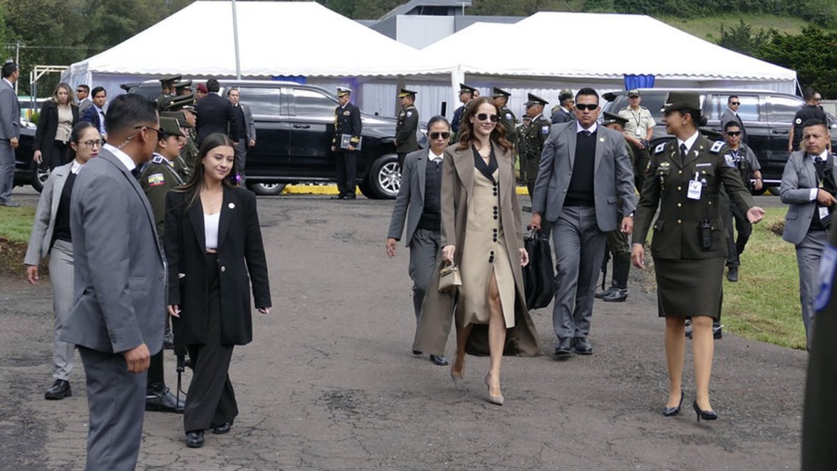 Rol. Lavinia Valbonesi, esposa del presidente Noboa, es una de las personas que recibe protección del estado.